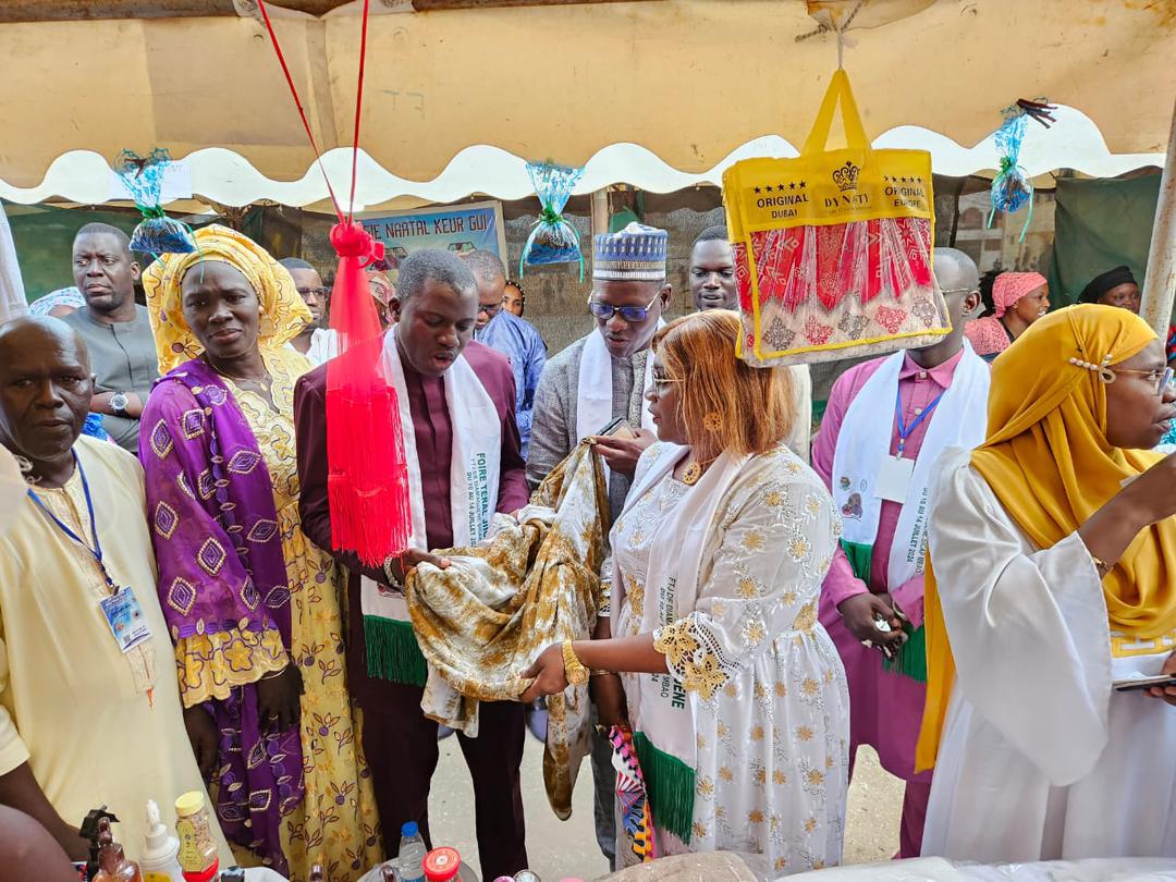 VISITE : Le DG de l’ASEPEX, invité d’honneur de la Foire « Téral Jiguène »  de la commune de Diamegueune  Sicap Mbao