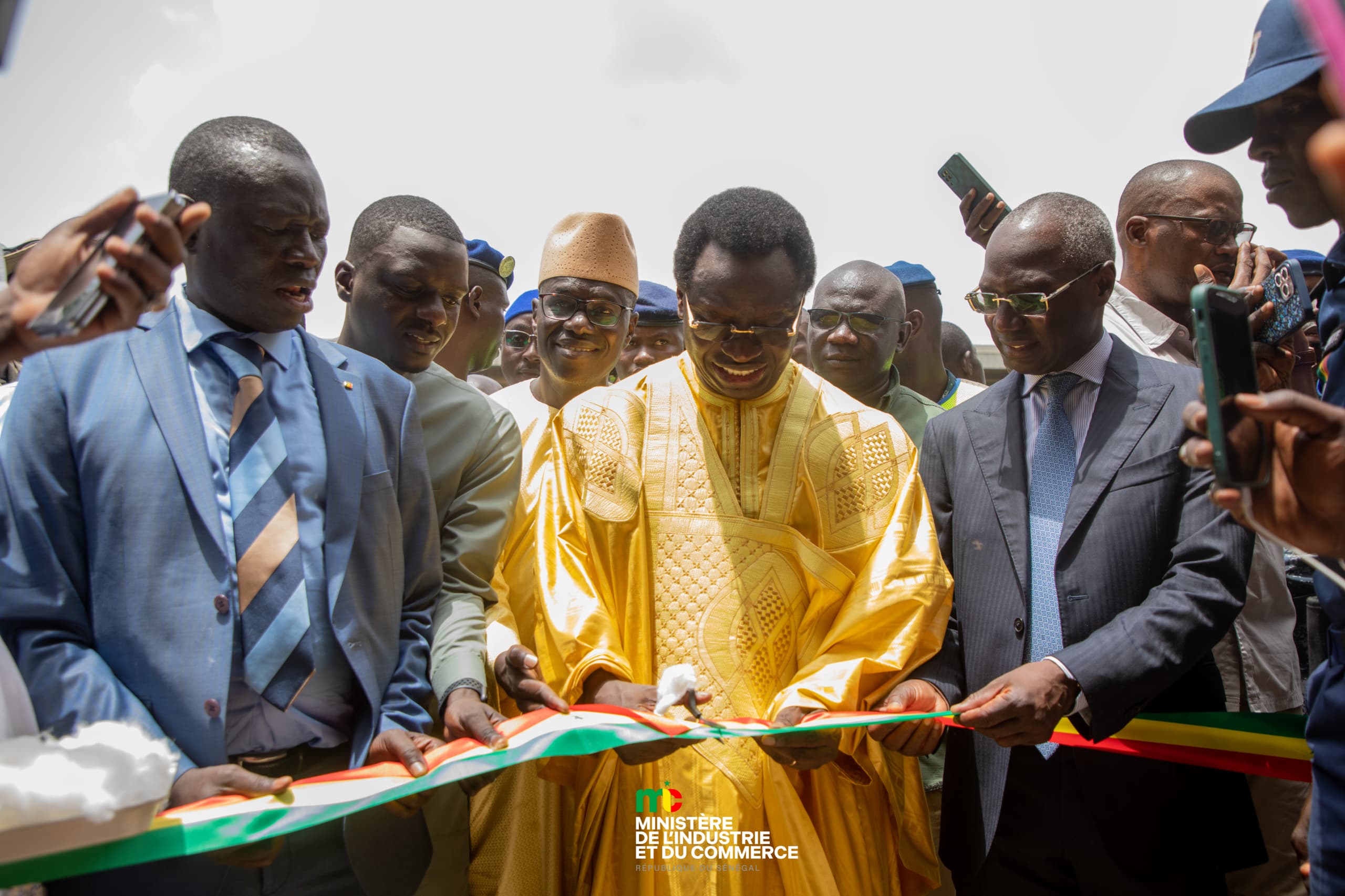 INDUSTRIE TEXTILE :  « DOMITEXKA SALOUM » ou la Renaissance du textile sénégalais