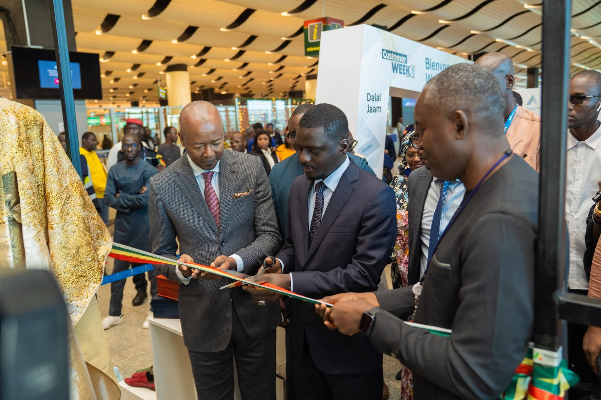 Consommer local: L’AIBD, vitrine du génie local avec le lancement du Concept Store Teru ak Teral